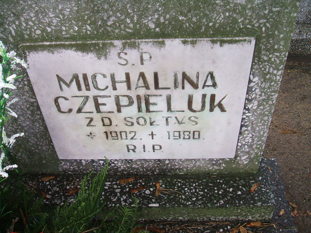 Grób Zdzisław Wolf