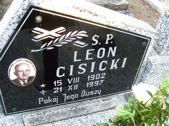 Grób Leon Cisicki