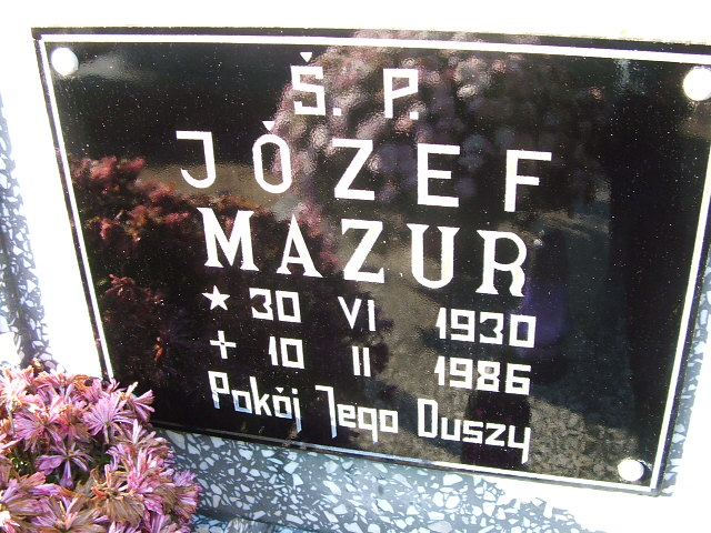 Grób Józef Mazur