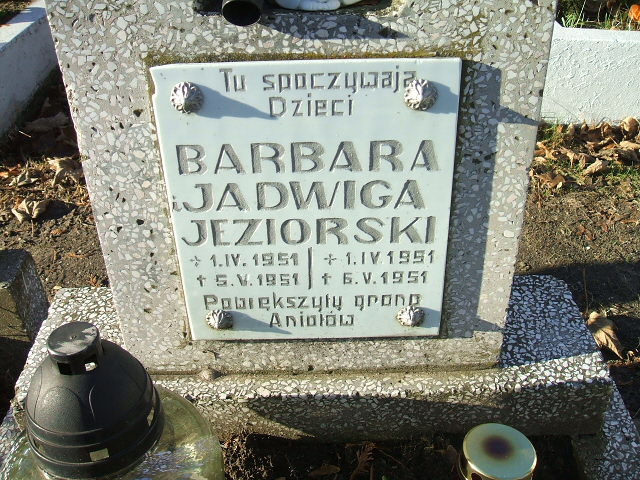 Grób Barbara Jeziorski