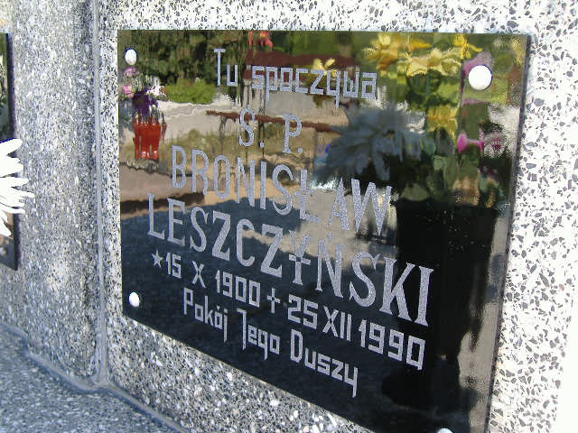 Bronisław LESZCZYŃSKI 1900 Namysłów - Grobonet - Wyszukiwarka osób pochowanych