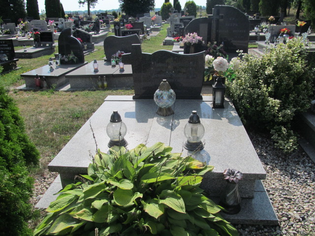 Grób Antoni Staniszewski