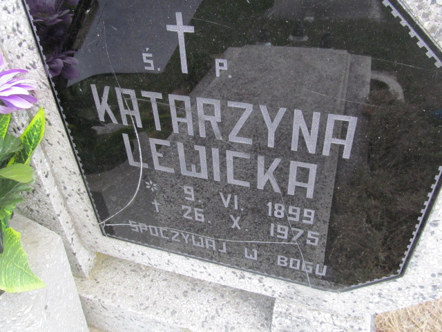 Katarzyna Lewicka 1899 Namysłów - Grobonet - Wyszukiwarka osób pochowanych